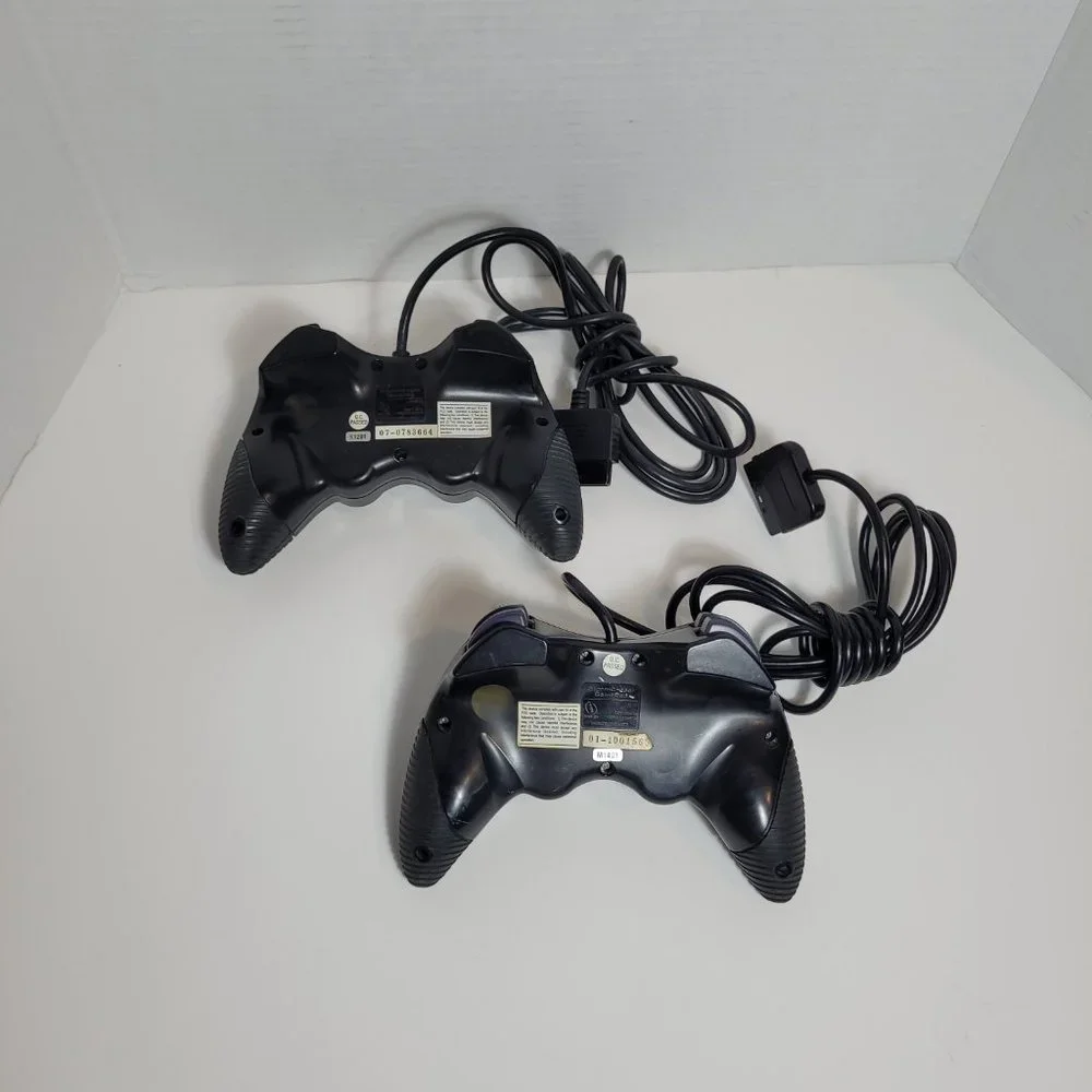 2 Genuine Storm Chaser GamePad PS2 Wired Controller 3rd Party